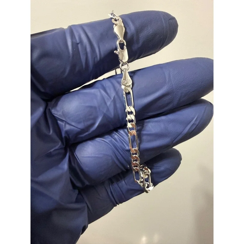 Munns Jeweler brand new